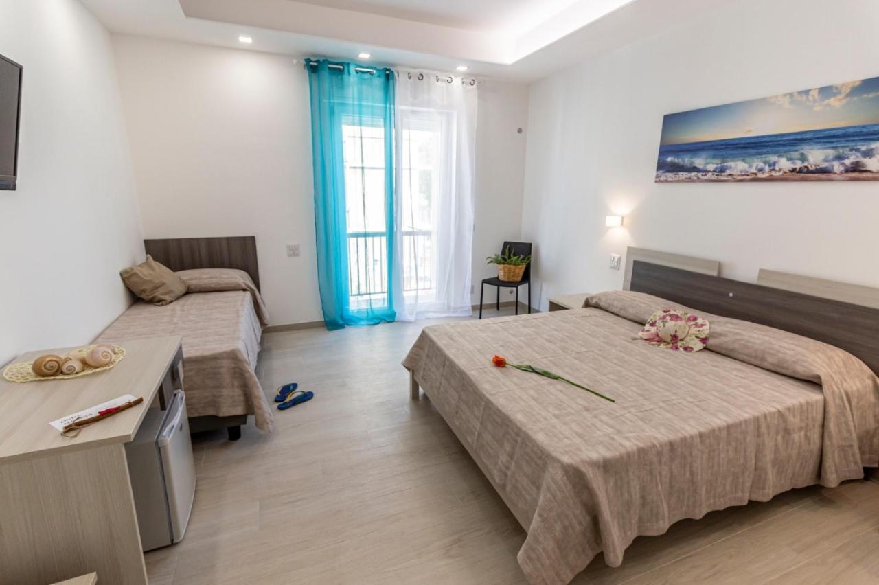 Incanto Di Luna B&B Family Rooms Vieste Exterior photo