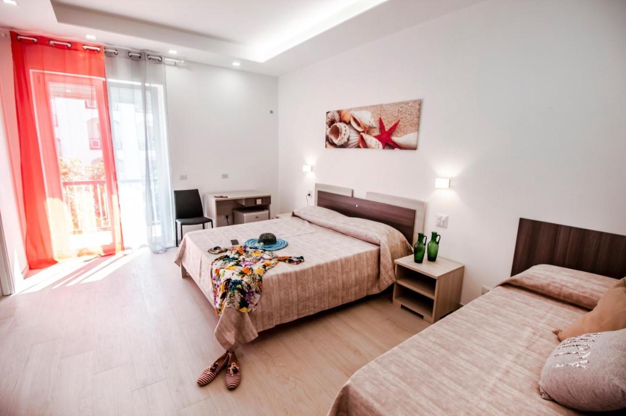 Incanto Di Luna B&B Family Rooms Vieste Exterior photo